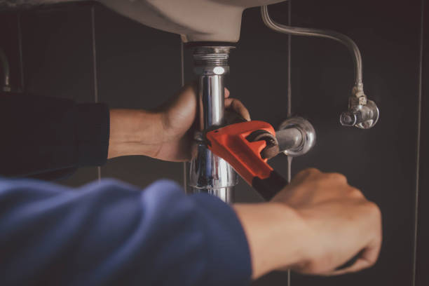 Best Shower Repair Services  in Bourbon, MO